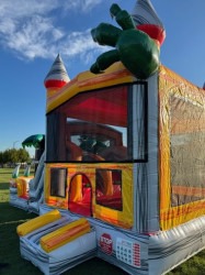 lava20flow202 1748884344 Lava Flow Combo Bounce House