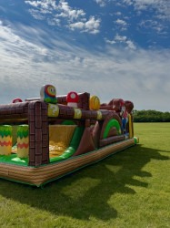 mario204 1748884670 Mario and Luigi's Speedy Challenge Obstacle Course